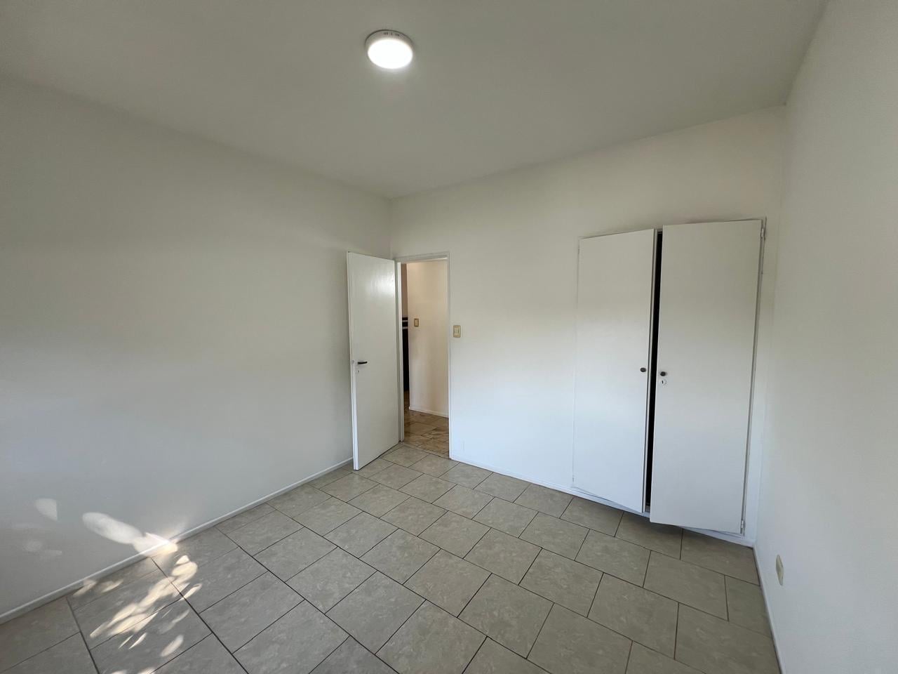 Foto de ALQUILER DEPARTAMENTO 3 AMBIENTES. ADROGUÉ CENTRO., imagen 4