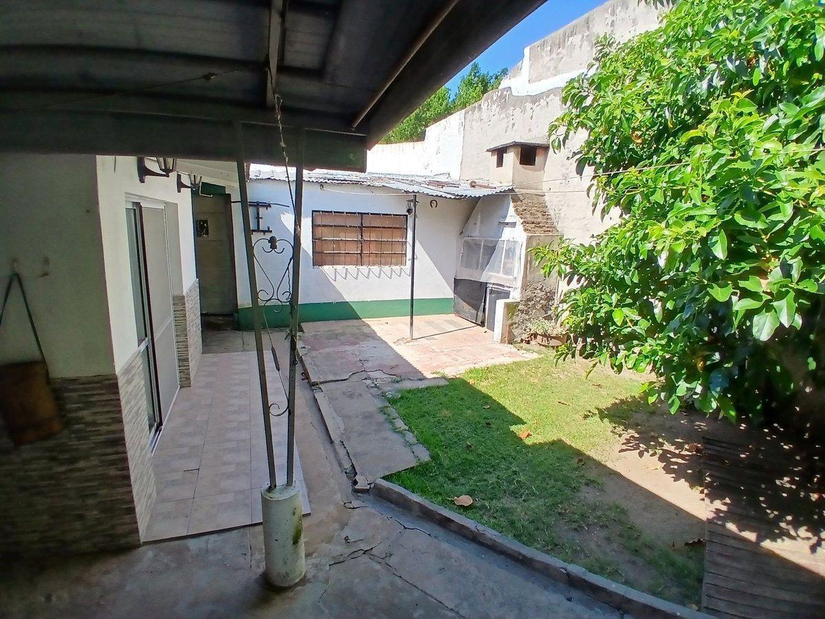 Foto de PH 2 ambientes con espacio verde Banfield VENTA, imagen 5