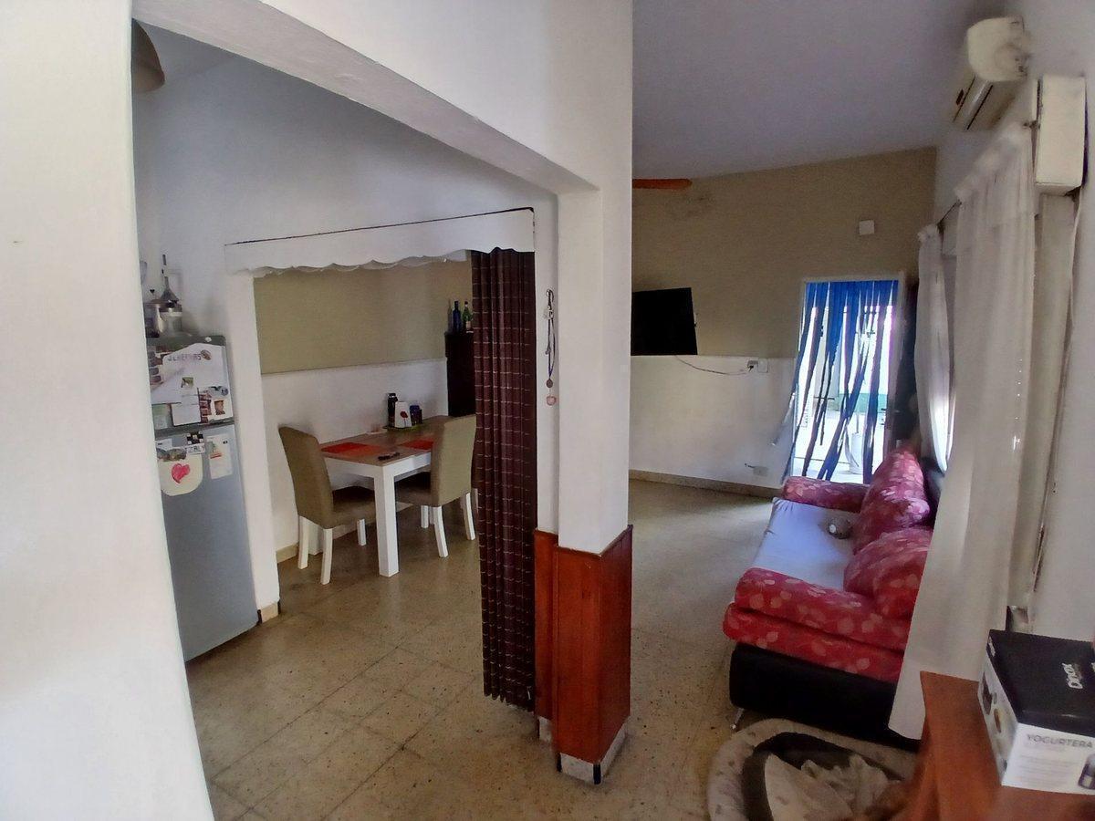 Foto de PH 2 ambientes con espacio verde Banfield VENTA, imagen 4
