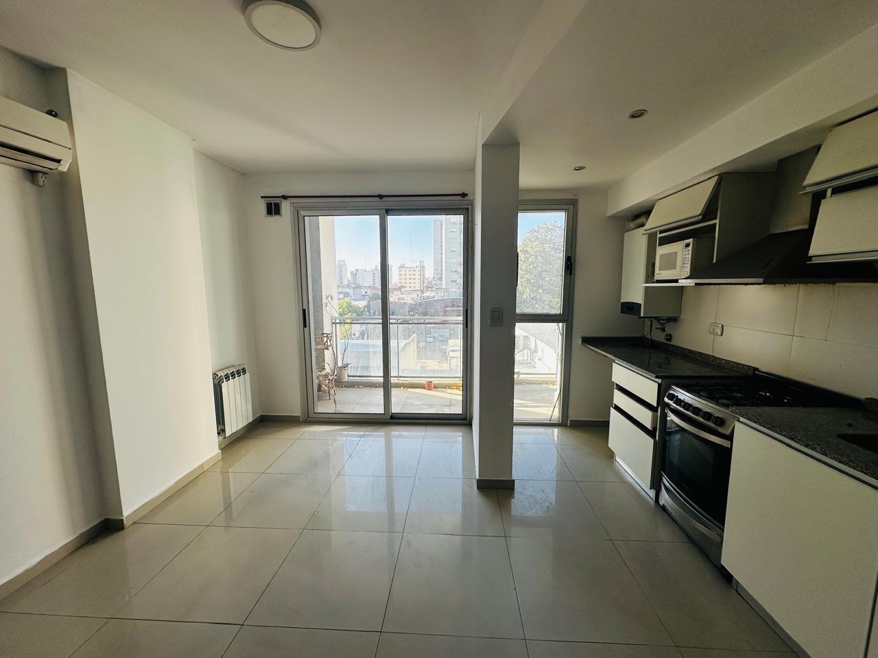 Foto de SEMIPISO DE DOS AMBIENTES CON COCHERA FINANCIACIÓN, imagen 1