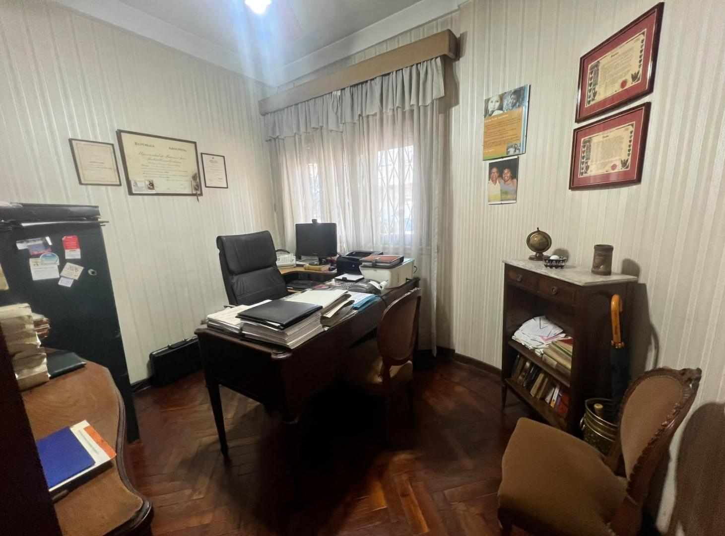 Foto de VENTA CASA 7 AMBIENTES - LOMAS OESTE - ACEVEDO AL 400, imagen 5