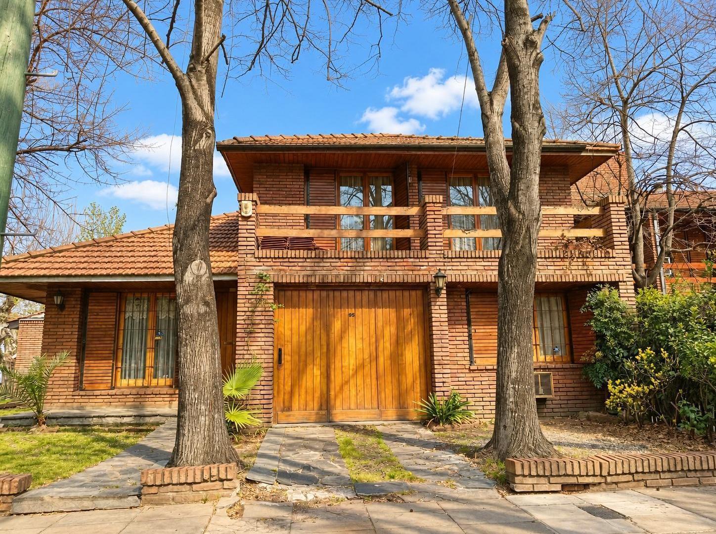 Foto de Casa- tipo Triplex.- con dependencia y patio, imagen 1