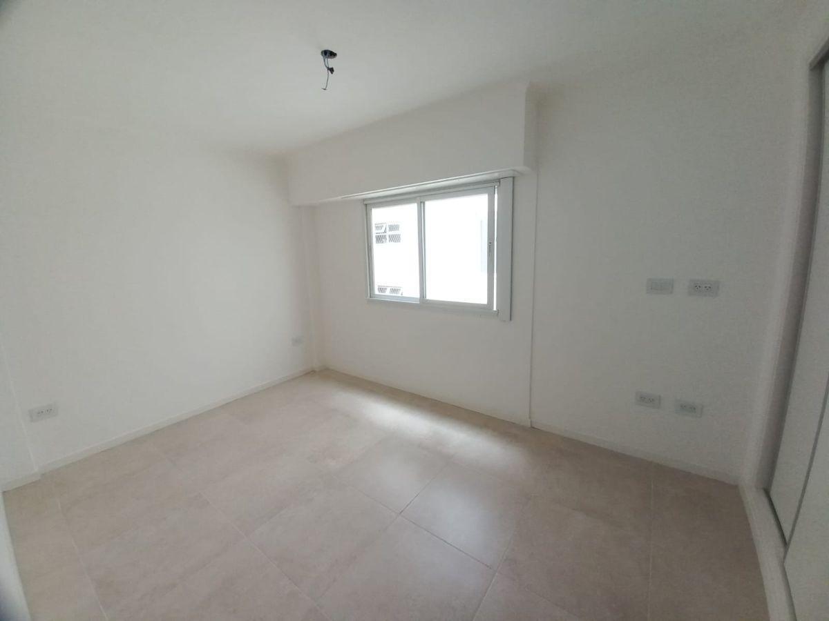 Foto de Departamento de 3 ambientes en alquiler 24 meses sobre Av, imagen 4