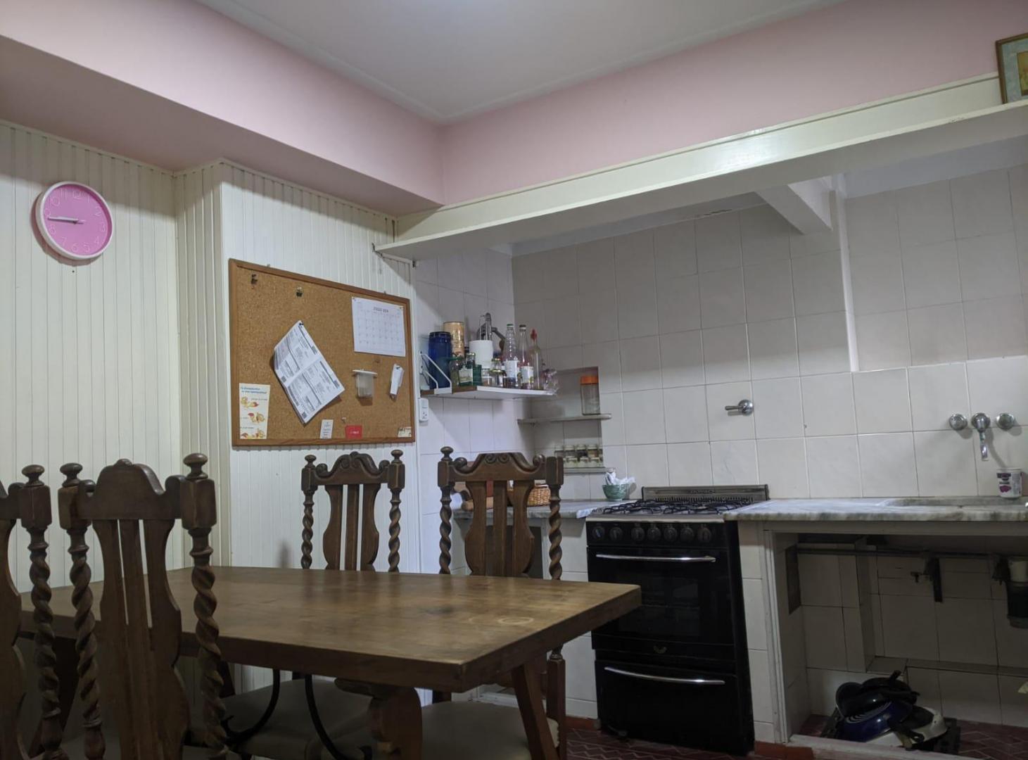 Foto de PH de 3 ambientes con patio, zona Güemes, imagen 2