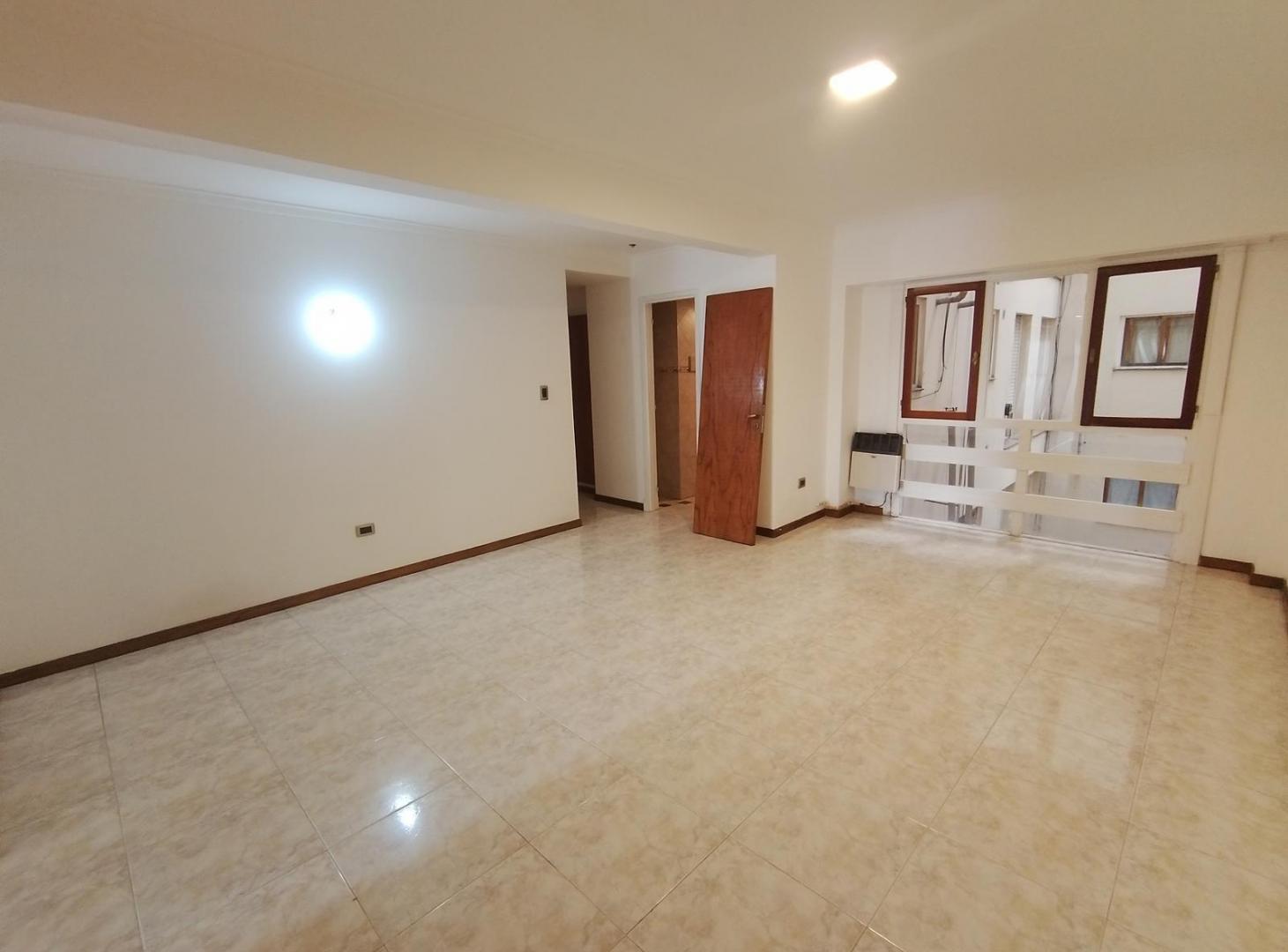 Foto de 3 ambientes en alquiler 24 meses con balcón | Mitre y 9 de Julio, imagen 4