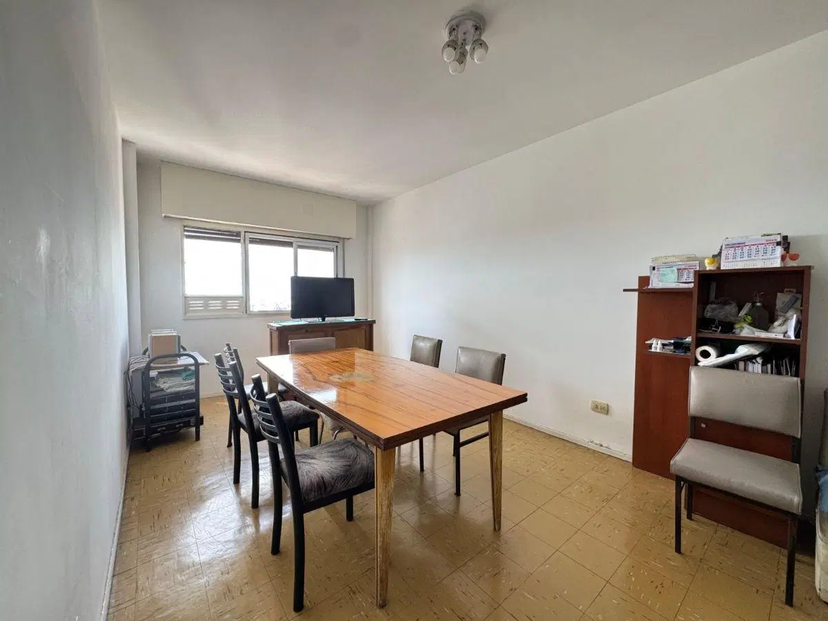Departamento de 3 ambientes en venta villa del parque 5