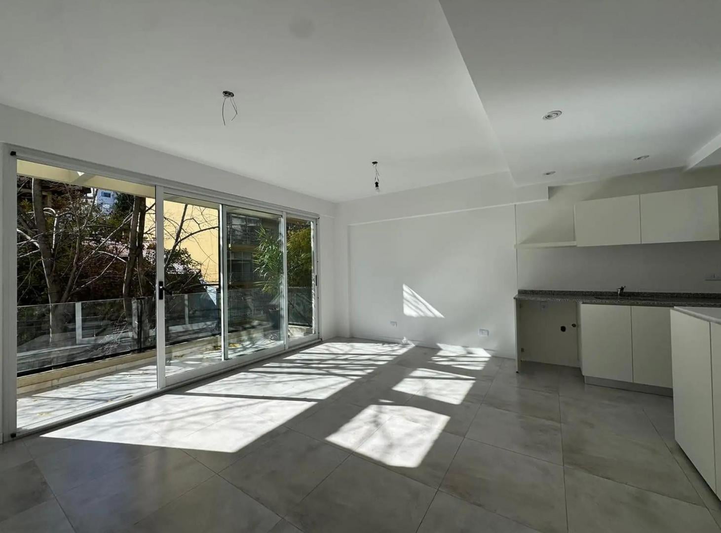 Foto de Dos ambientes en venta con balcón, imagen 4