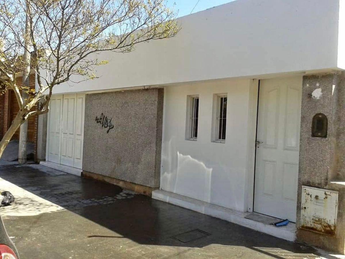 Casa en VENTA, General Pueyrredón, 138m2 Cubiertos, zona tranquila