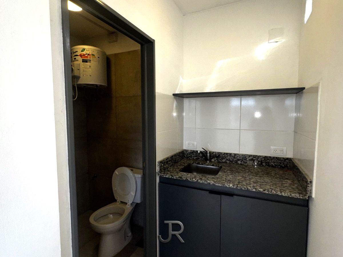 Foto de ALQUILER DE NAVE/GALPÓN A ESTRENAR + OFICINA C/baño privado VILLA RETIRO, imagen 5