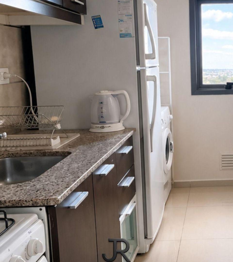 Foto de OPORTUNIDAD, $950.000 Depto. Amoblado, C/cochera cubierta incluida, imagen 1