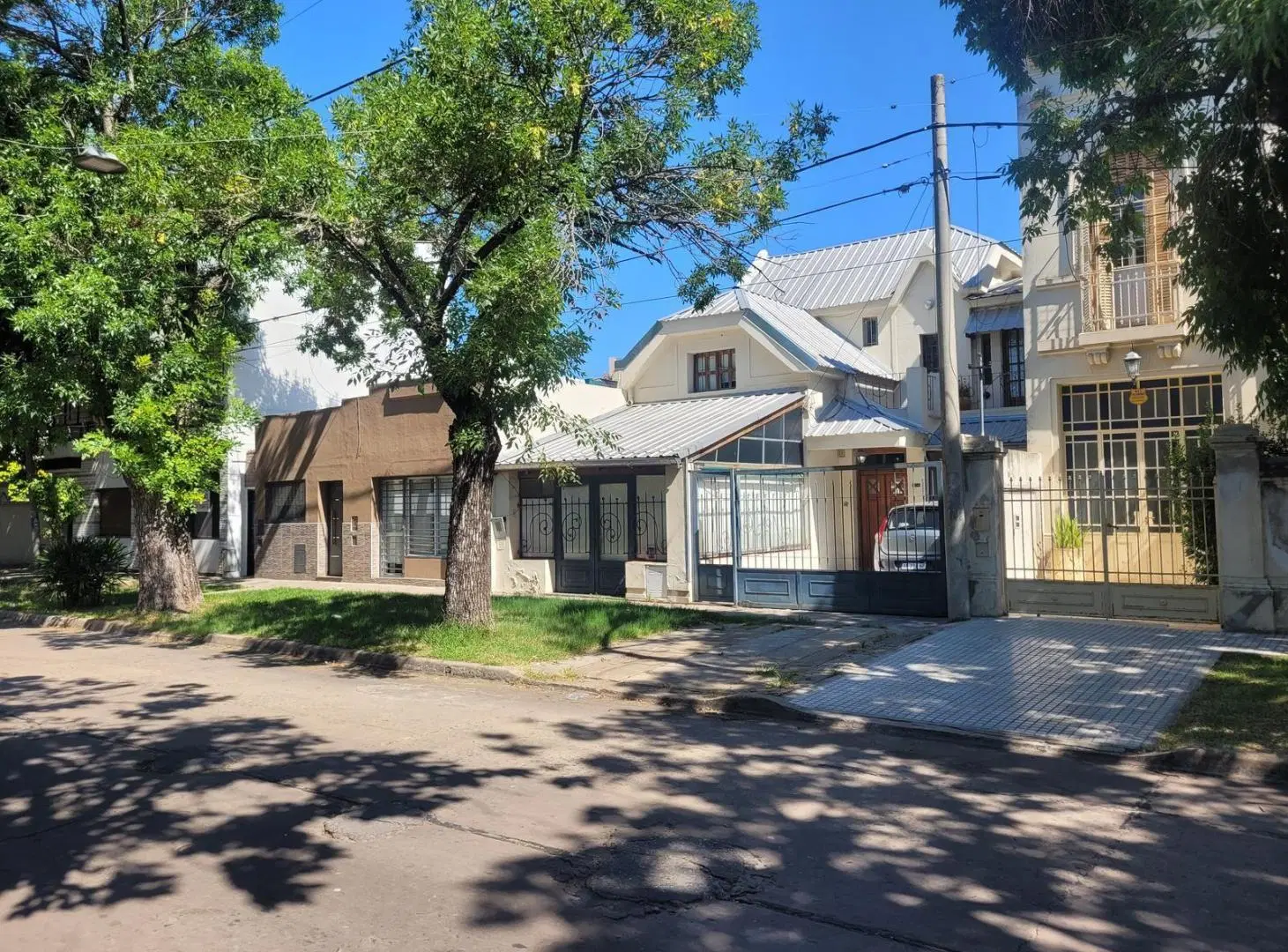 Casa en Barrio Azcuenaga 1