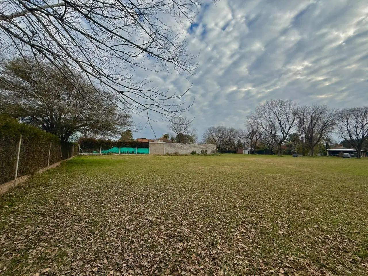LOTE EN VENTA BARRIO SANTA CLARA CORONEL DOMINGUEZ 4