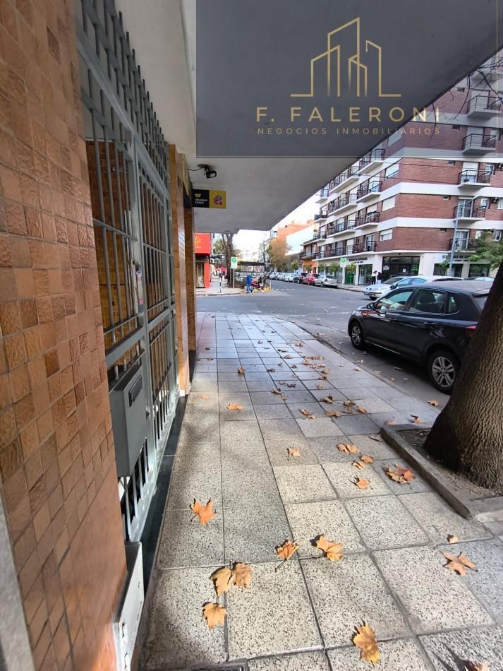 Foto de VENTA LOCAL COMERCIAL CON SUBSUELO - Retasado, imagen 3