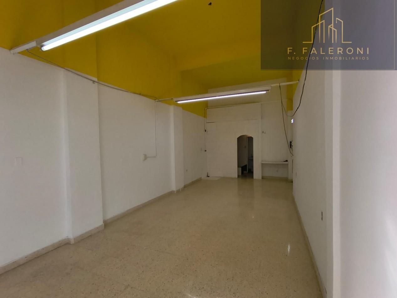 Foto de VENTA LOCAL COMERCIAL CON SUBSUELO - Retasado, imagen 5