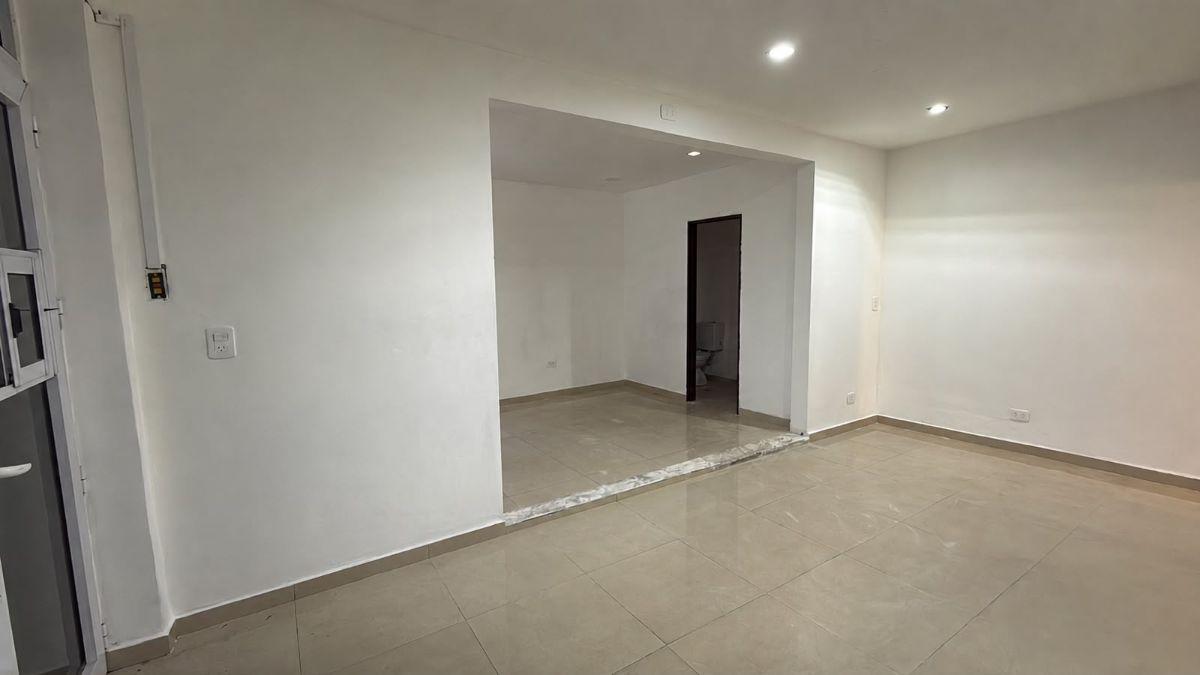 Foto de ALQUILER LOCAL COMERCIAL - CASEROS, imagen 5