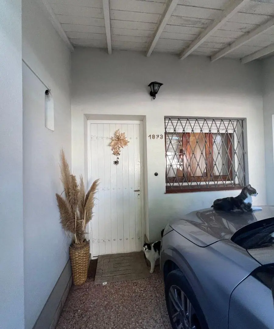 CASA EN BERAZATEGUI C/ JARDÍN REMODELADA 2