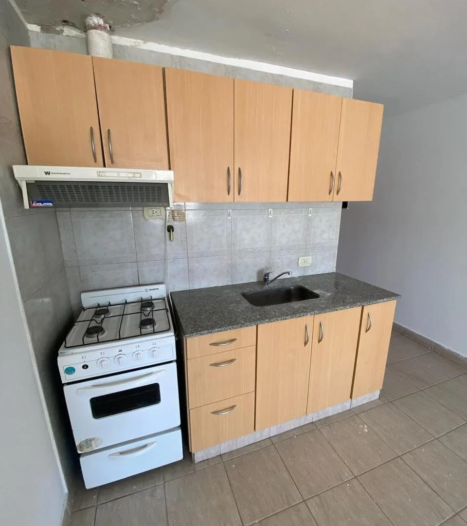 Foto de Local comercial de 450 m² en alquiler en Barrio Nuevo, imagen 3