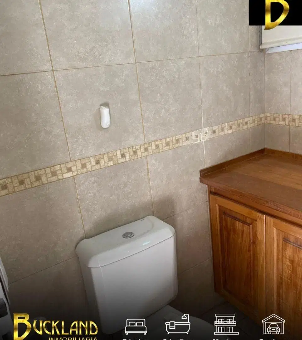 Departamento de 84 m² con 3 dormitorios en alquiler en Cipolletti 4
