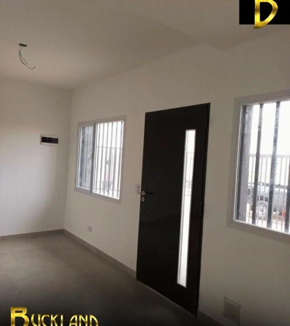 MONOAMBIENTE EN ALQUILER IDEAL OFICINA PROFESIONAL 3