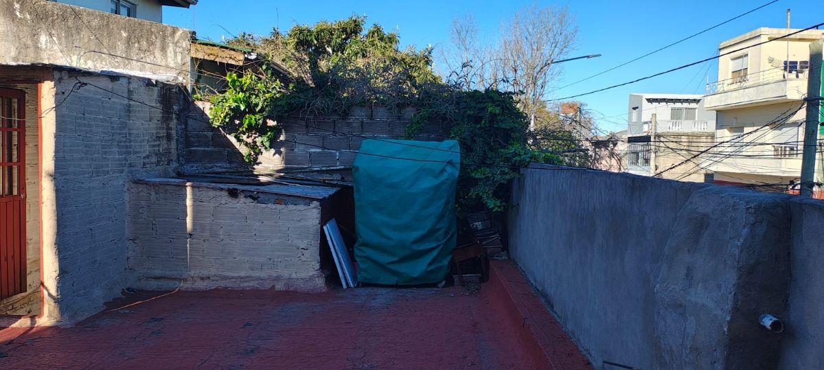 Foto de Casa de 90 m² con 2 dormitorios en alquiler en Caseros, imagen 4