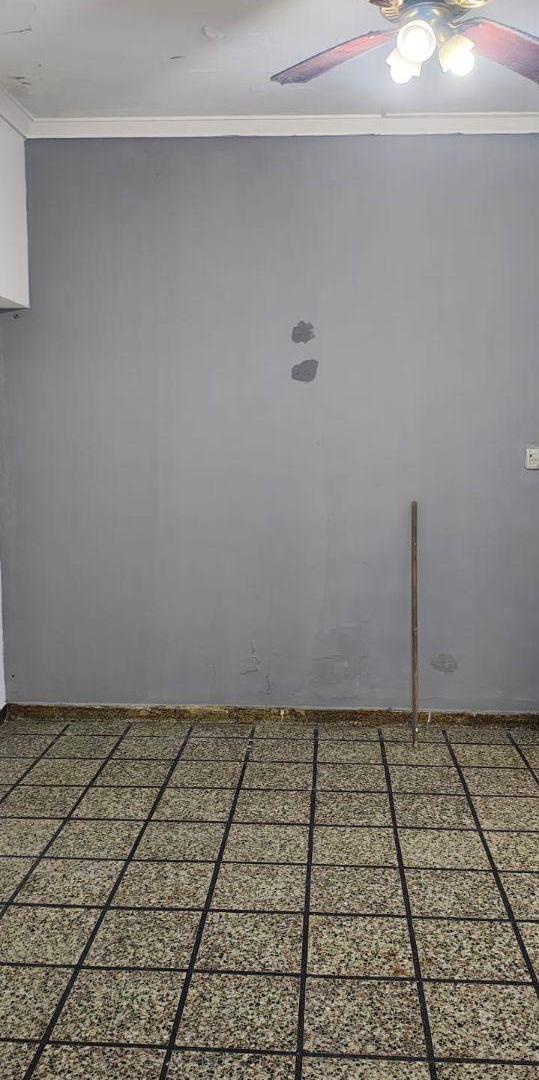 Foto de Casa de 90 m² con 2 dormitorios en alquiler en Caseros, imagen 5