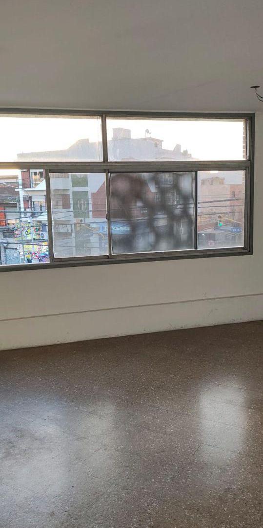 Foto de Oficina comercial de 25 m² en venta y alquiler en San Justo, imagen 2