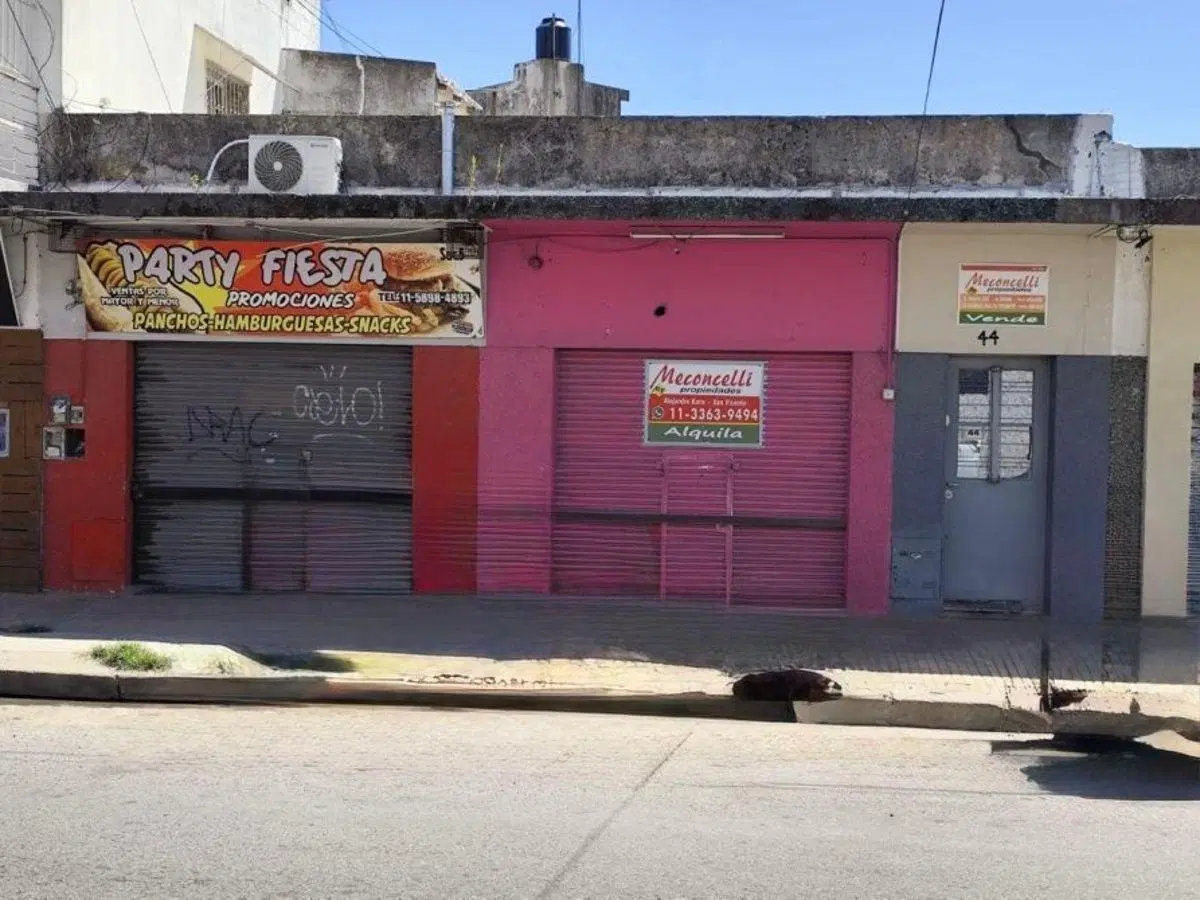 INMUEBLE IDEAL PARA INVERSIONISTAS! CON SALIDA A 2 CALLES 4
