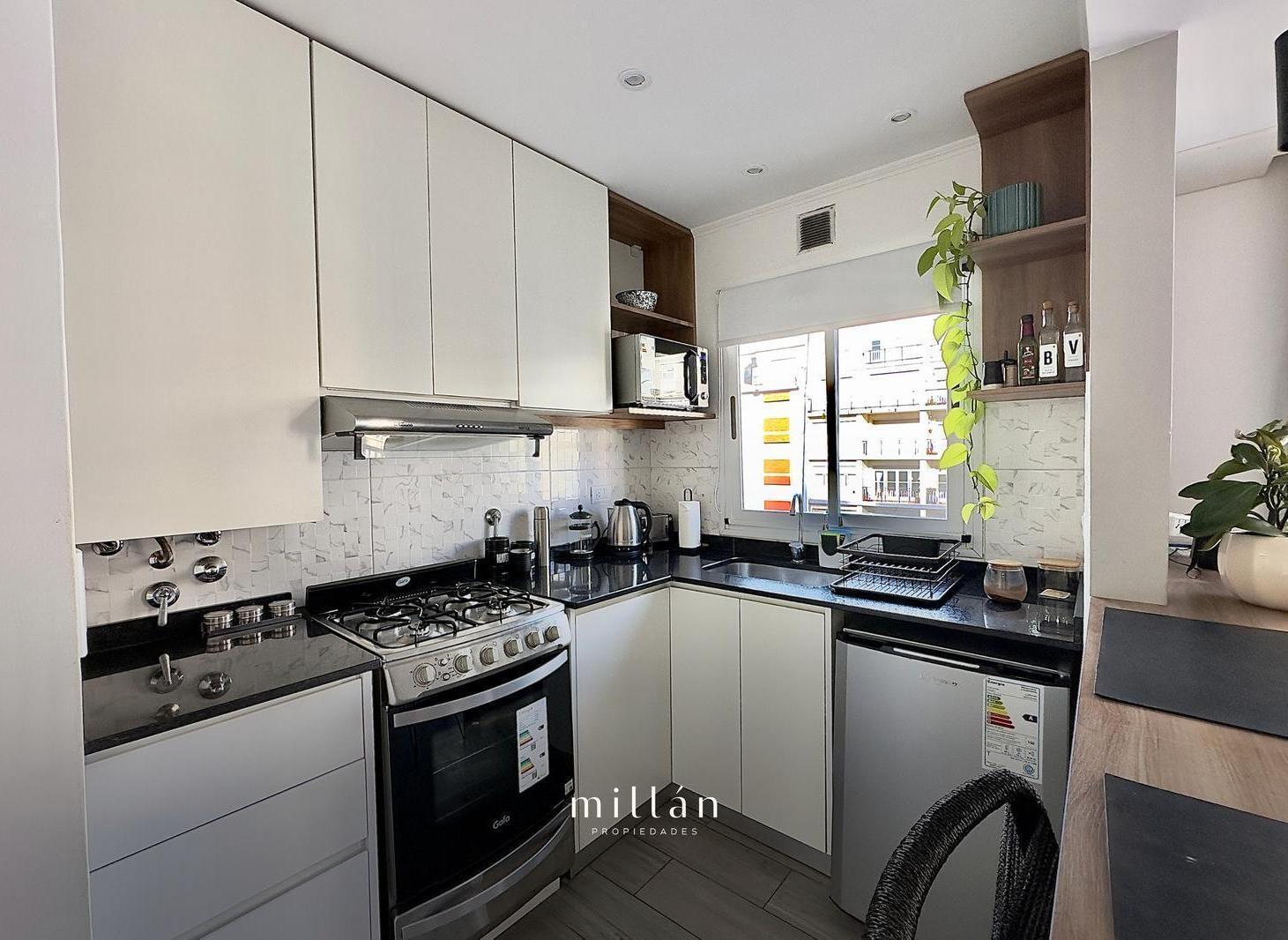 Foto de Venta Monoambiente amoblado al frente Plaza colón, imagen 5