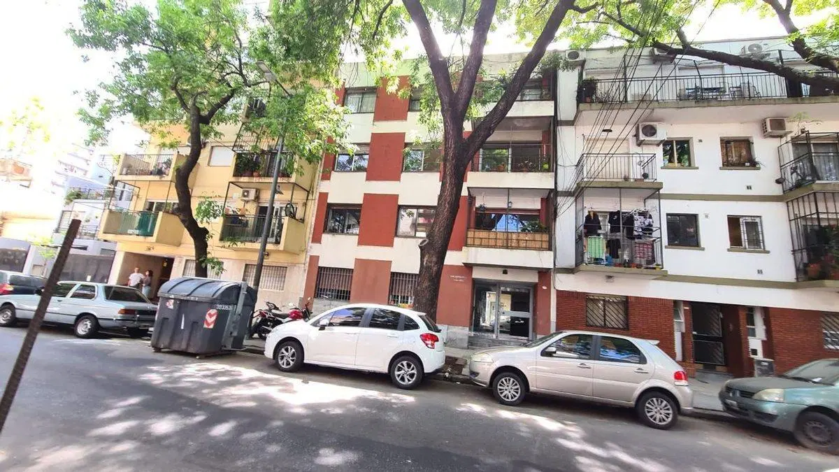 VENTA DEPTO 3 AMBIENTES  PB 2  PATIOS APTO CREDITO 5