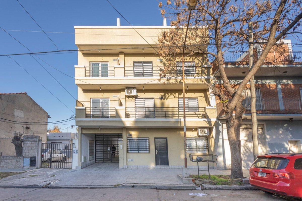 VENTA DEPARTAMENTO SAN JUSTO 2 AMBIENTES BALCON