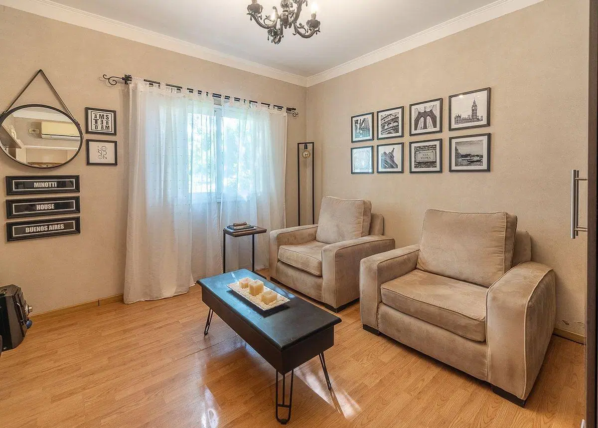 PILAR DEL ESTE VENTA CASA JARDIN PILETA COCHERA 5