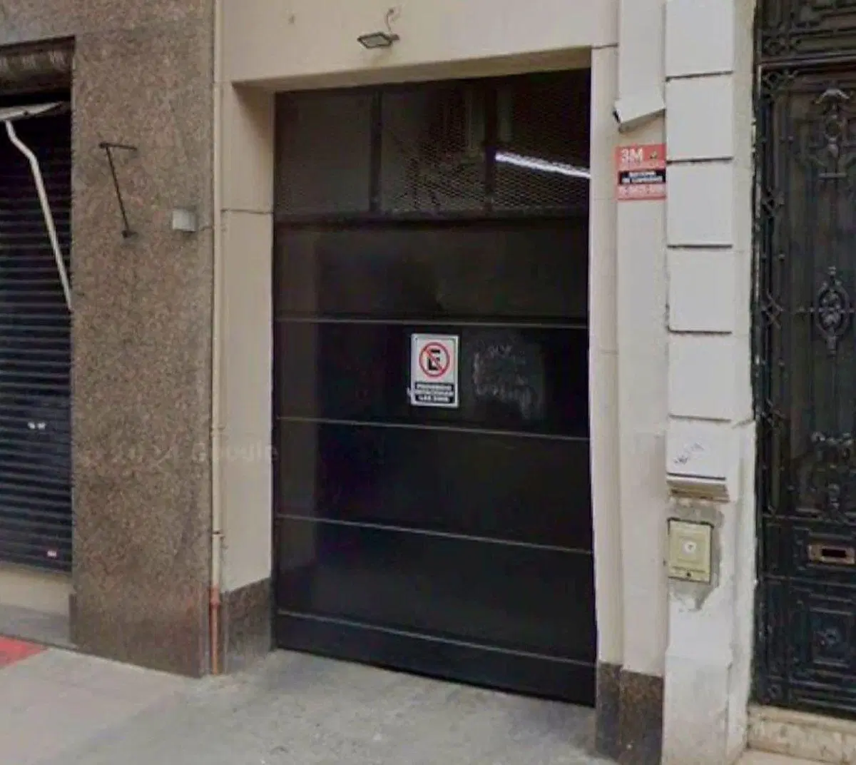 COCHERA EN VENTA- MONTEVIDEO Y BME. MITRE 2