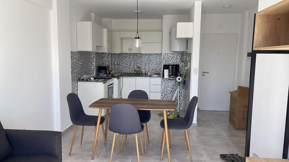 VENTA DEPARTAMENTO 2 AMBIENTES MORENO 700, MORON