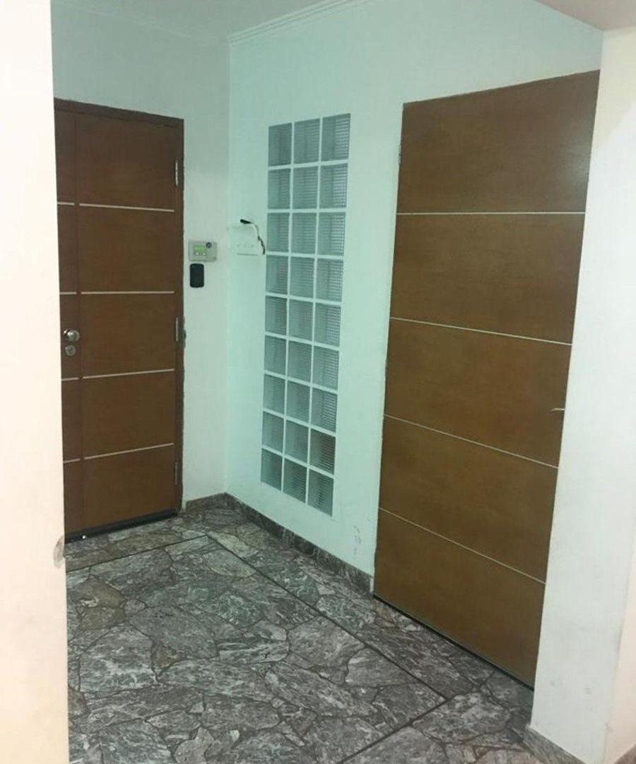 VENTA CHALET 4 AMBIENTES, M. MORENO 700 MORON