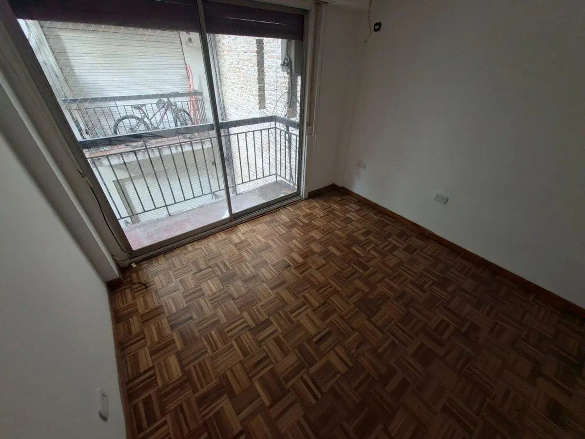 VENTA DEPARTAMENTO 1/2AMBIENTES C/BALCON C/RENTA!! 3