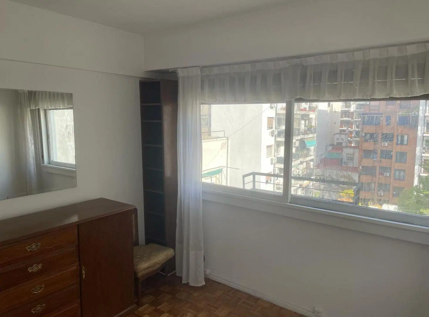 RECOLETA: ALQUILER DOS AMBIENTES CON BALCÓN 5