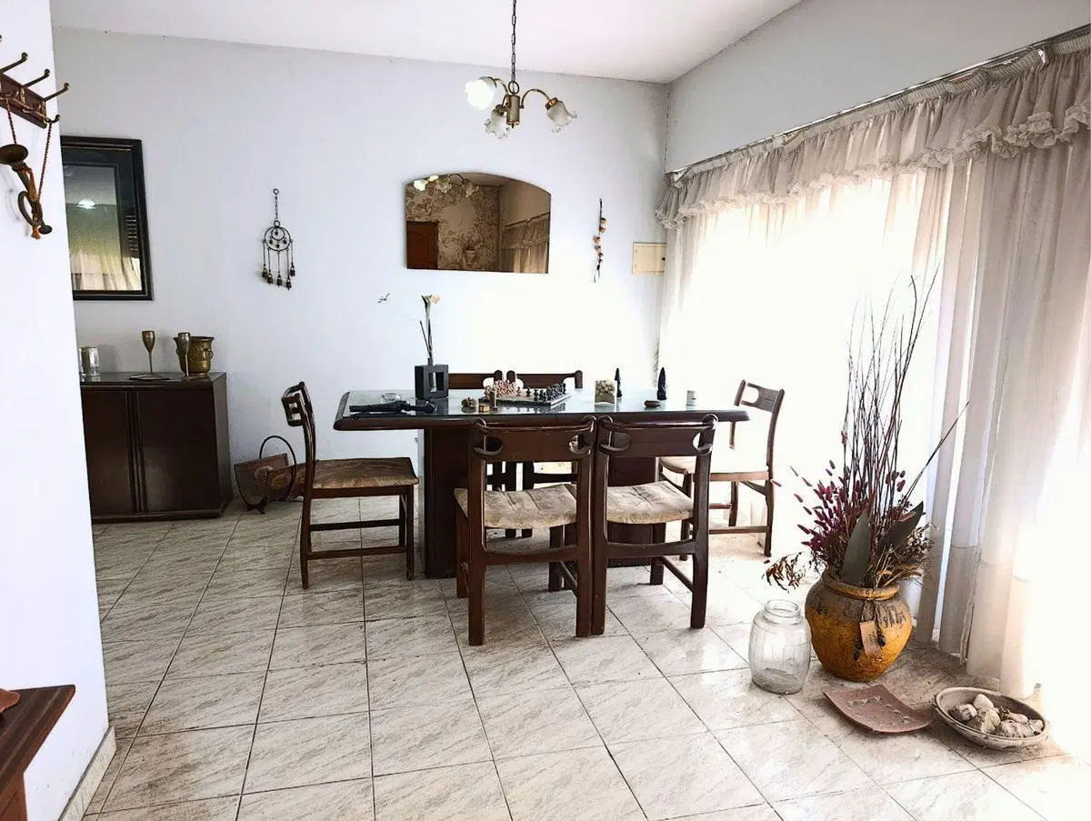 VENTA CASA 4 AMB + DEPENDENCIA PERMUTA R. MEJIA 4