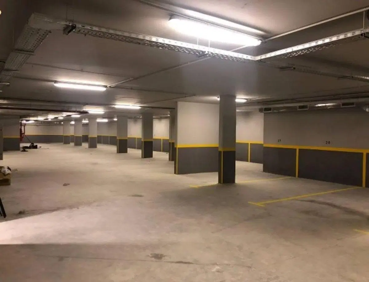 Venta Cochera Seguridad 24 hrs 5