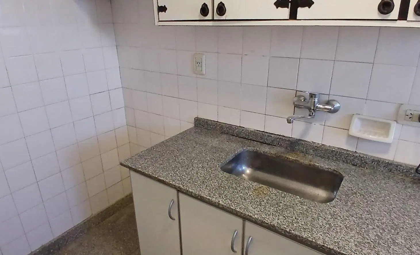 ALQUILER DEPARTAMENTO 2 AMBIENTES COLEGIALES 5
