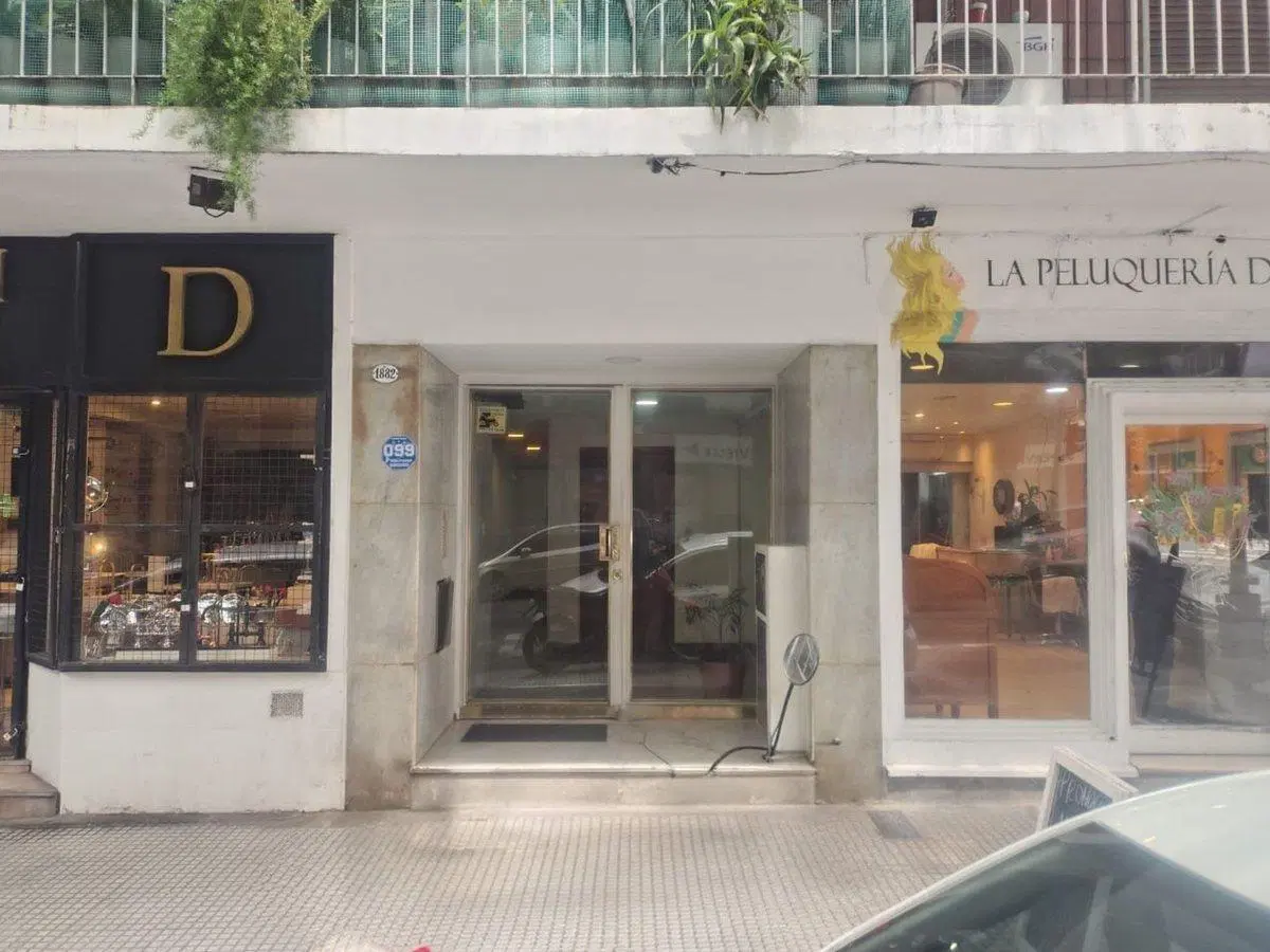 VENTA DEPARTAMENTO DOS AMBIENTES EN LAS CANITAS 2