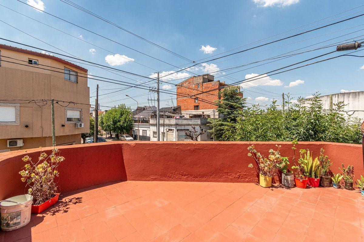 VENTA PH 3 AMB SIN EXPENSAS + LOCAL O COCHERA
