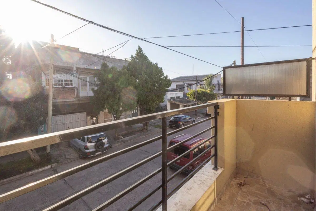VENTA DEPARTAMENTO SAN JUSTO 2 AMBIENTES BALCON 8