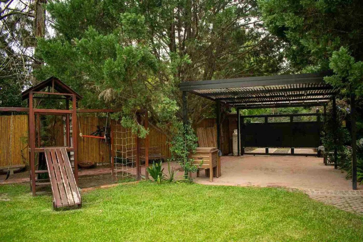VENTA CASA 2 PLANTAS+JARDIN+PISCINA, LA REJA 2