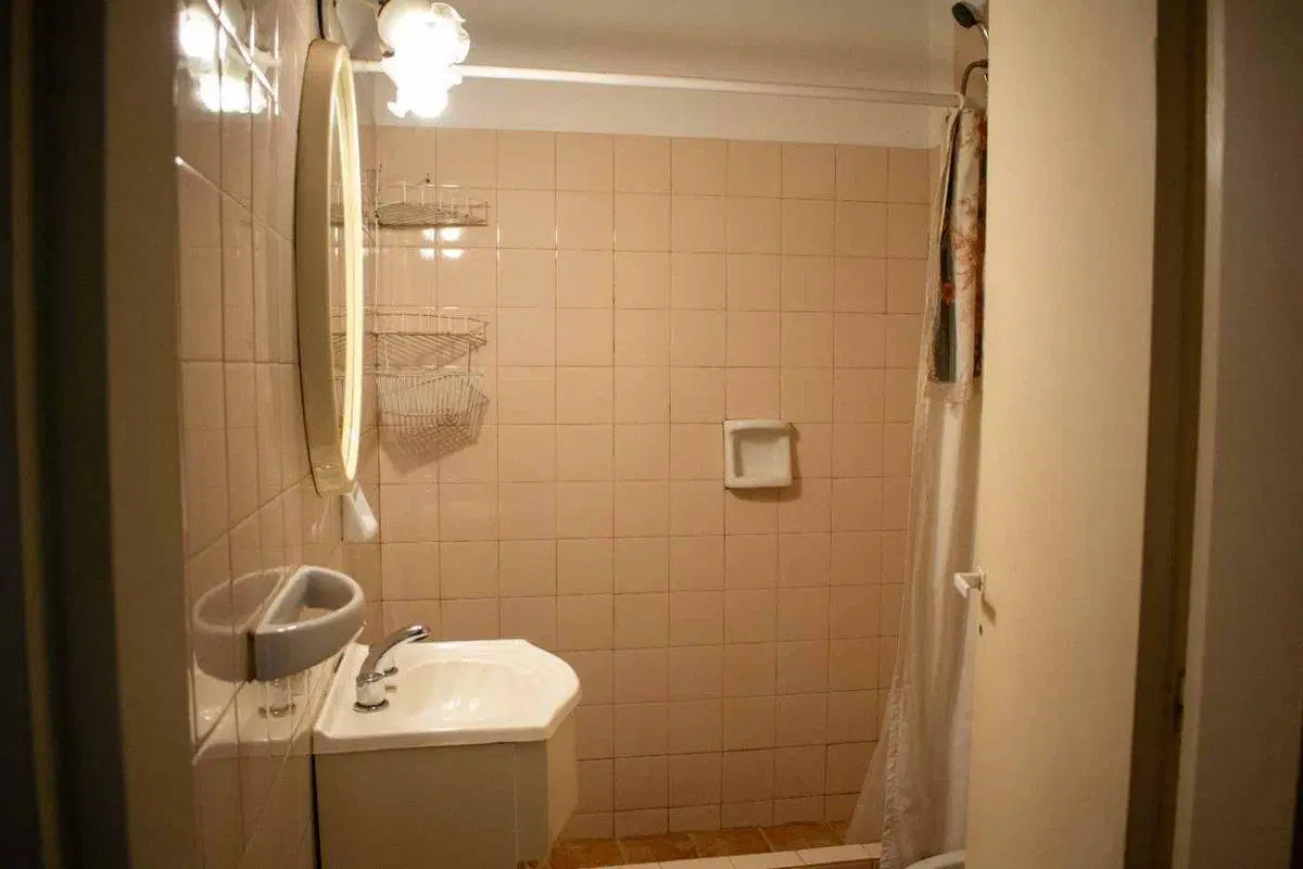 VENTA CASA 4 AMB, JARDIN, COCH EN HAEDO, HERMOSA!! 2