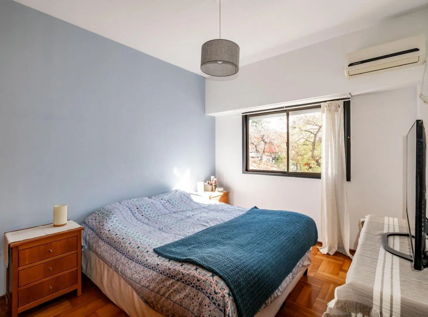 VENTA 2 AMBIENTES- APTO CREDITO -COLEGIALES 4
