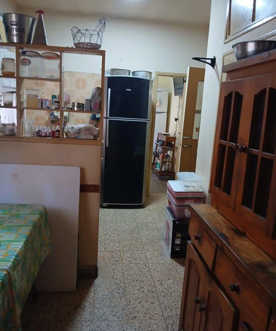 Casa en Burzaco 4 dorm, 2 cocinas y parrilla!!! 4
