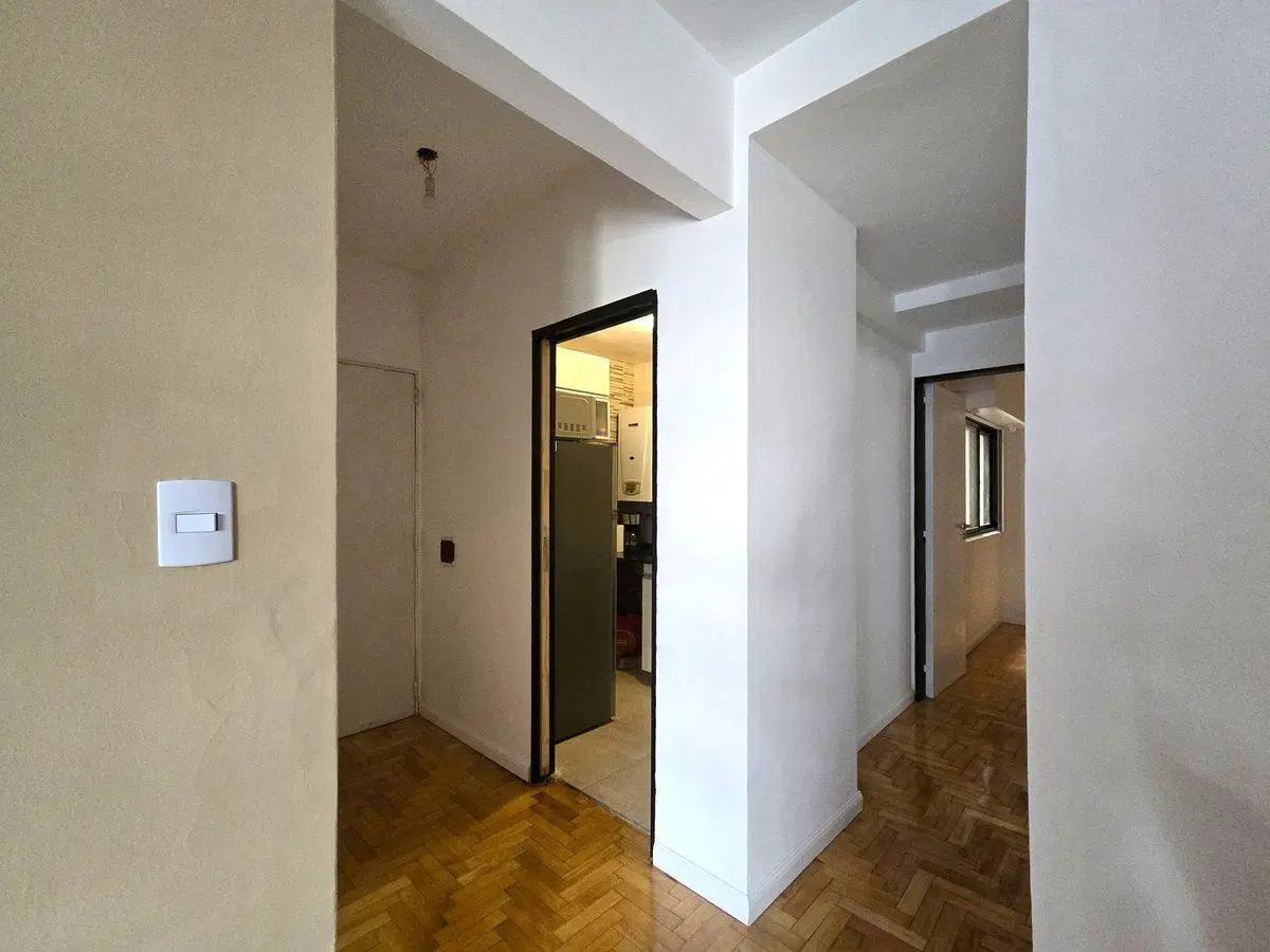 VENTA DOS AMBIENTES TOTALMENTE RENOVADO COLEGIALES 3