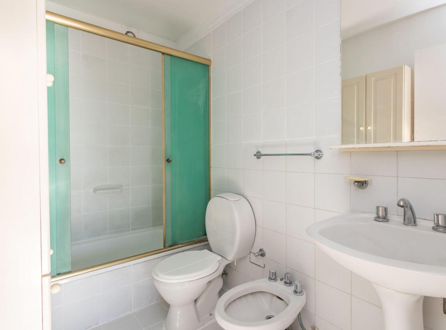 Foto de VILLA SANTA RITA: VENTA DE 4 AMBIENTES C/COCHERA, imagen 3