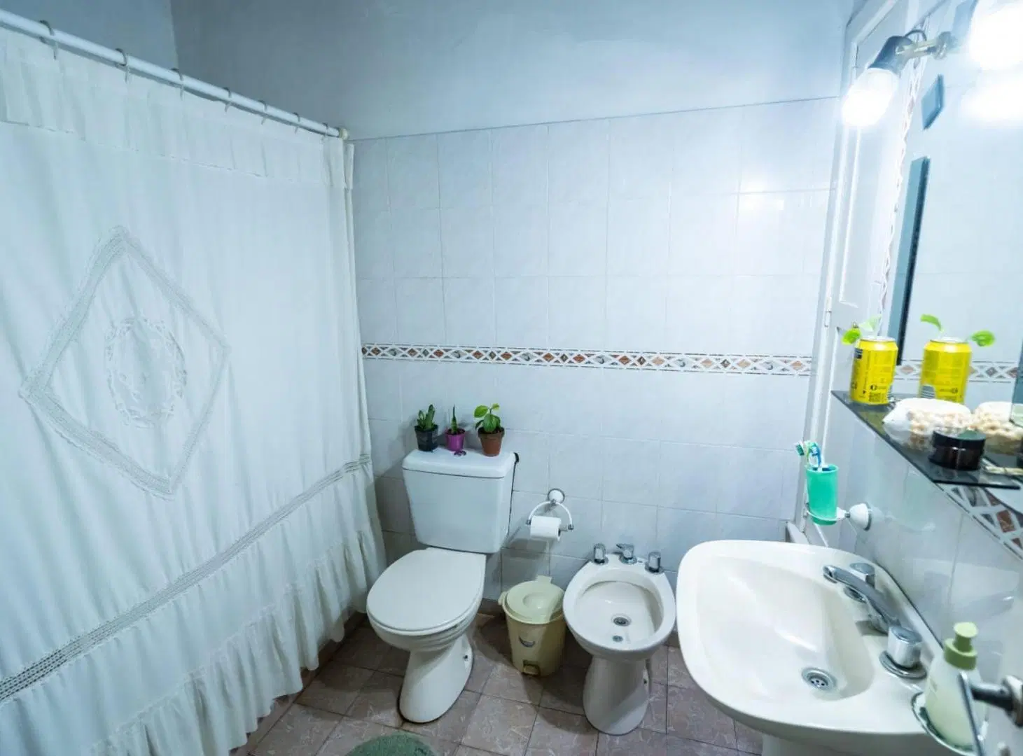 VENTA CASA CON PILETA, PARQUE Y PARRILA MARCOS PAZ 4