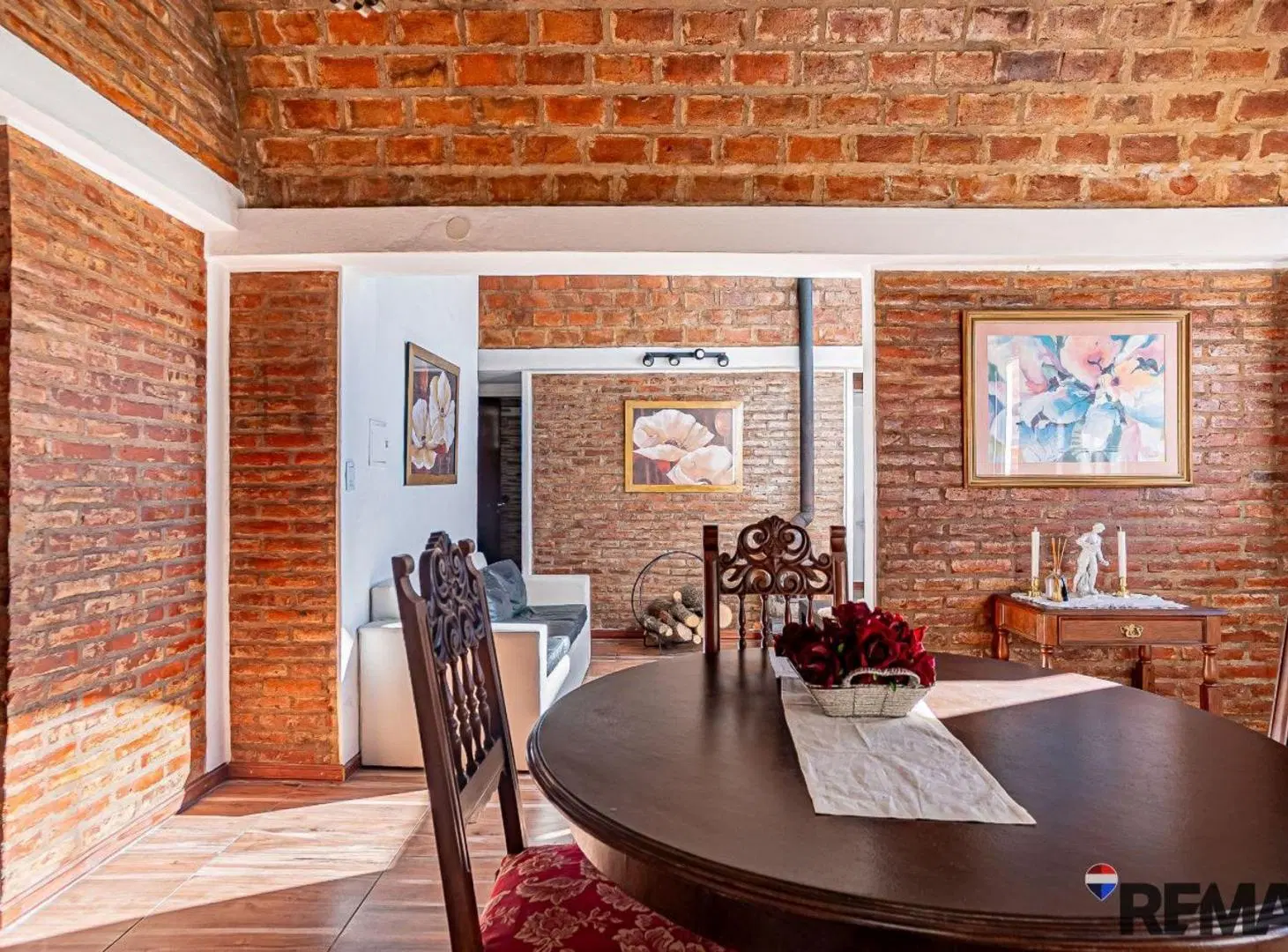 VENTA CASA 4 AMB + ESCRITORIO-PILETA-APTO CREDITO 2